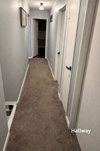 8300 CHRISTIANA Avenue 2E, Skokie, IL 60076