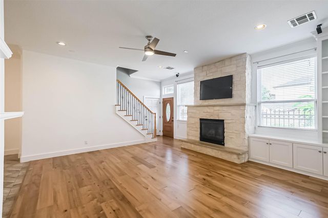 4400 Cynthia Street, Bellaire, TX 77401