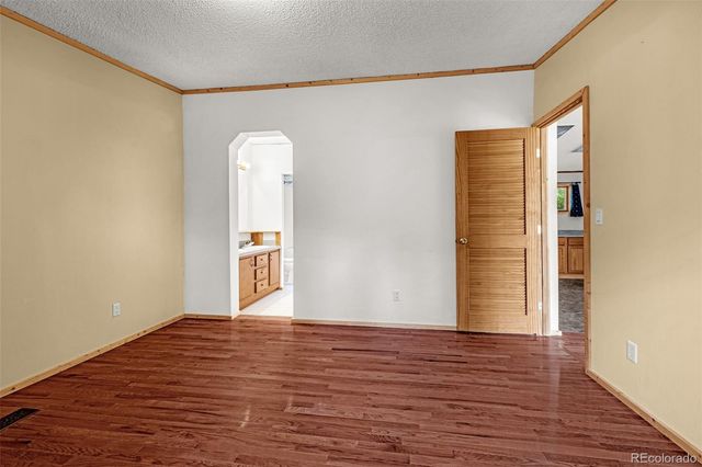 22 Silver Trail, Florissant, CO 80816
