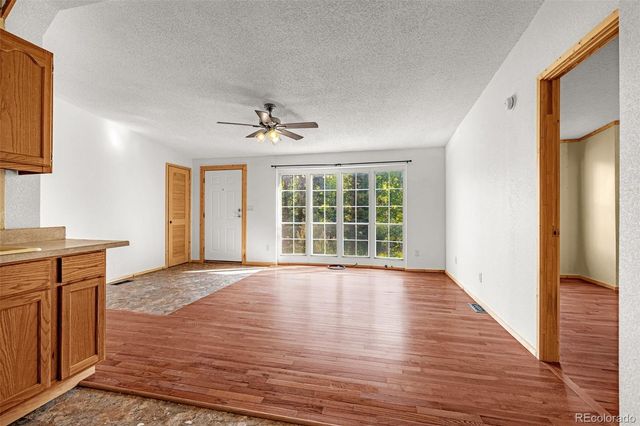 22 Silver Trail, Florissant, CO 80816
