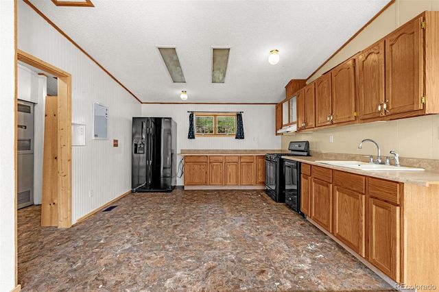 22 Silver Trail, Florissant, CO 80816