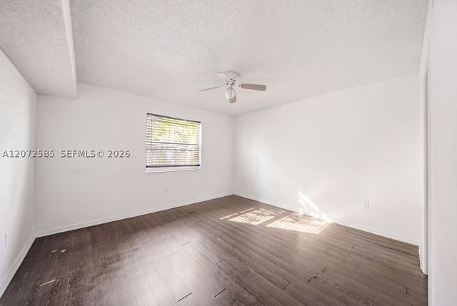 771 N Pine Island Rd 205, Plantation, FL 33324
