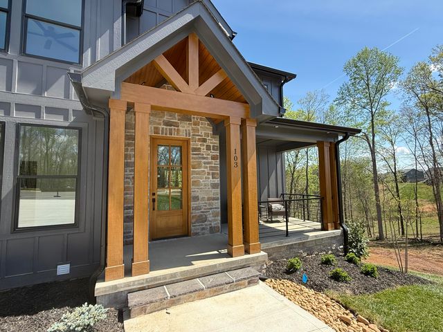 103 Goose Lane, Soddy Daisy, TN 37379