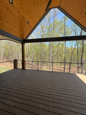 103 Goose Lane, Soddy Daisy, TN 37379