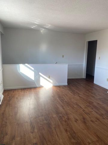 1855 S EL CHAPARRAL AVE, Columbia, MO 65201