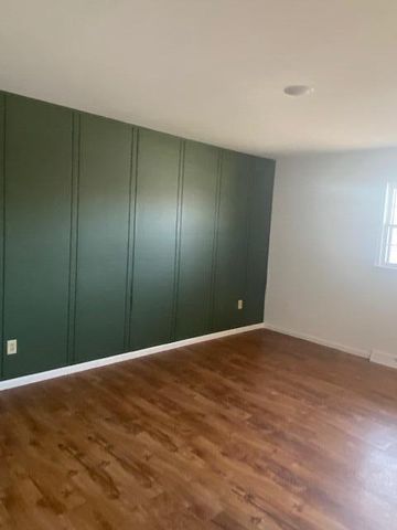 1855 S EL CHAPARRAL AVE, Columbia, MO 65201