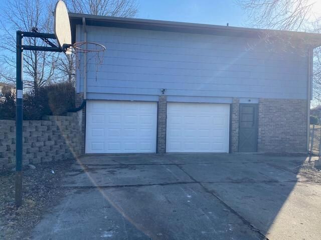 1855 S EL CHAPARRAL AVE, Columbia, MO 65201