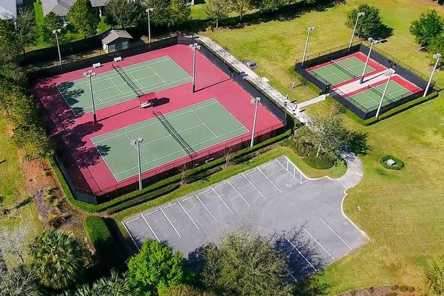 27143 ROANOKE DRIVE, Leesburg, FL 34748