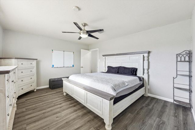 7602 Highland Road, Santa Fe, TX 77517