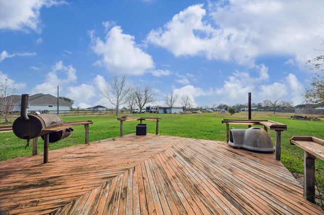 7602 Highland Road, Santa Fe, TX 77517