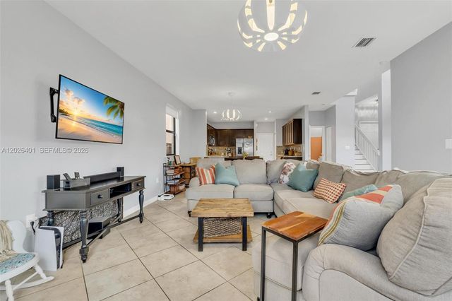 581 SE 34th Ter 0, Homestead, FL 33033