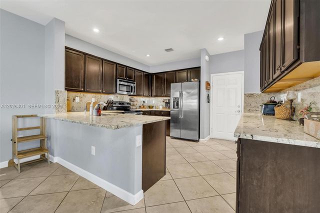 581 SE 34th Ter 0, Homestead, FL 33033