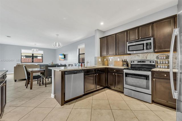 581 SE 34th Ter 0, Homestead, FL 33033