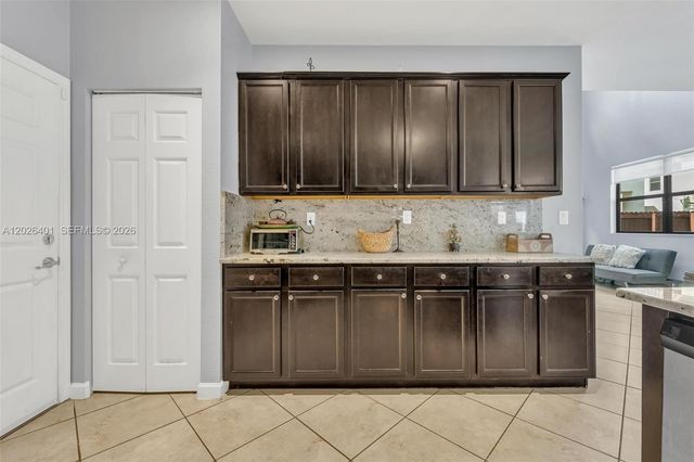 581 SE 34th Ter 0, Homestead, FL 33033