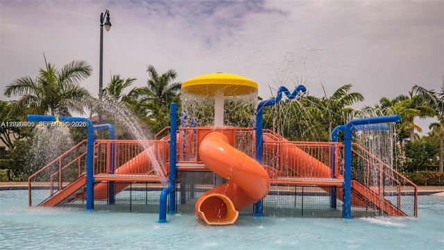 581 SE 34th Ter 0, Homestead, FL 33033