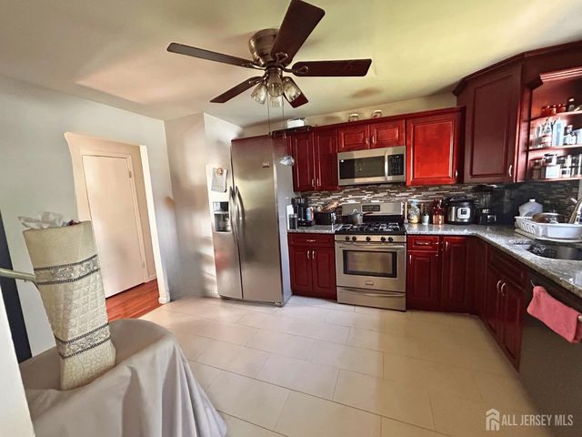 74 Washington Avenue, Iselin, NJ 08830