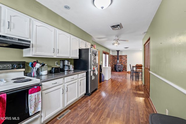 1209 Heather Drive, Findlay, OH 45840