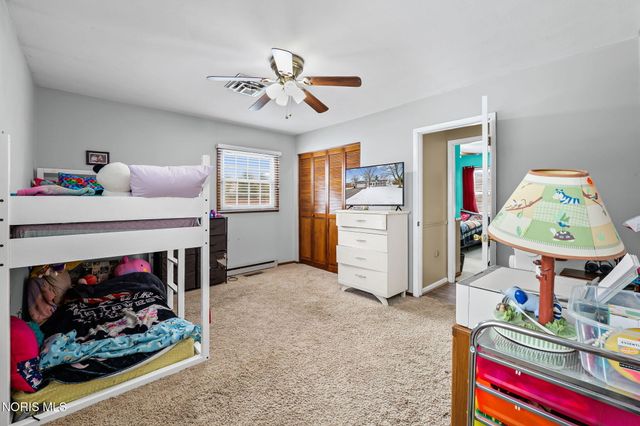 1209 Heather Drive, Findlay, OH 45840