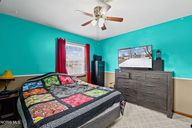 1209 Heather Drive, Findlay, OH 45840