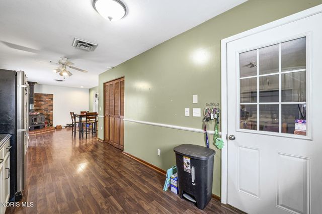 1209 Heather Drive, Findlay, OH 45840