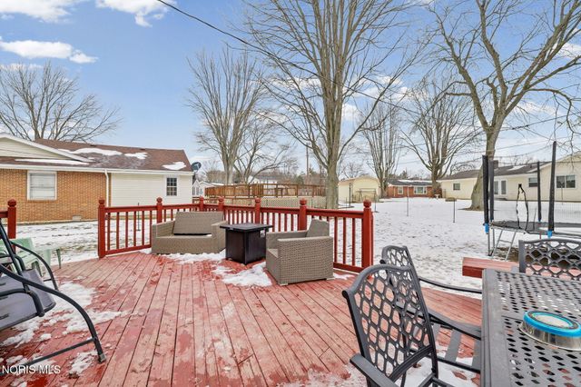 1209 Heather Drive, Findlay, OH 45840