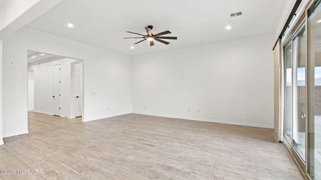 8049 S Borealis Way, Tucson, AZ 85747