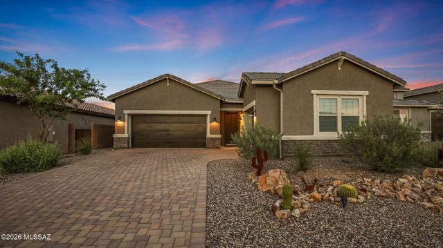 8049 S Borealis Way, Tucson, AZ 85747