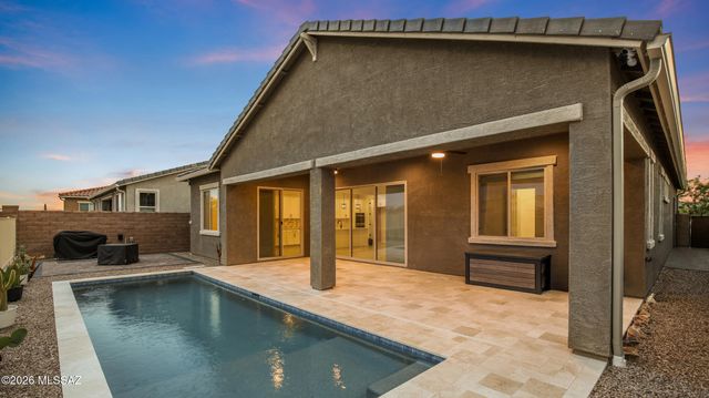 8049 S Borealis Way, Tucson, AZ 85747