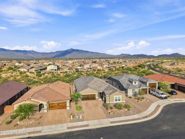8049 S Borealis Way, Tucson, AZ 85747