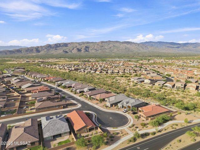 8049 S Borealis Way, Tucson, AZ 85747