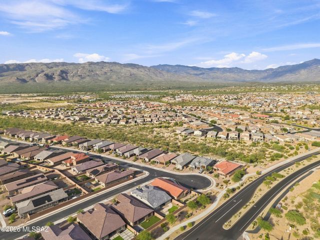 8049 S Borealis Way, Tucson, AZ 85747