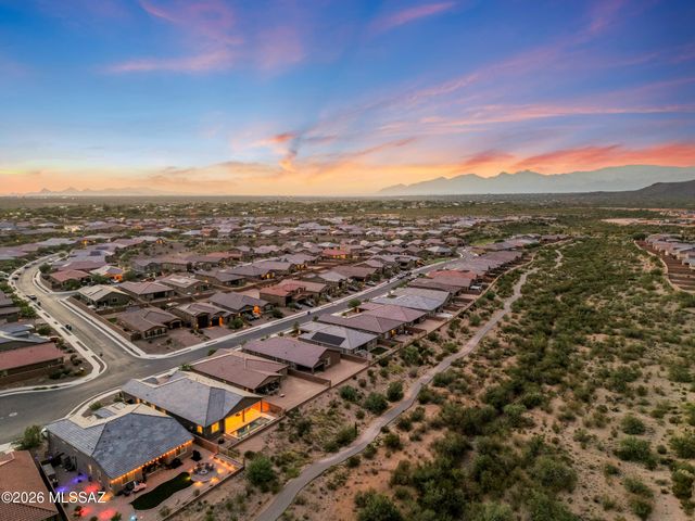 8049 S Borealis Way, Tucson, AZ 85747