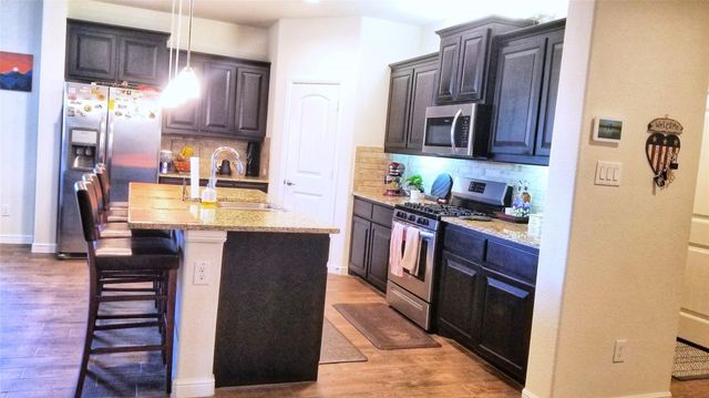 1105 Twin Brooks Lane, Fort Worth, TX 76177