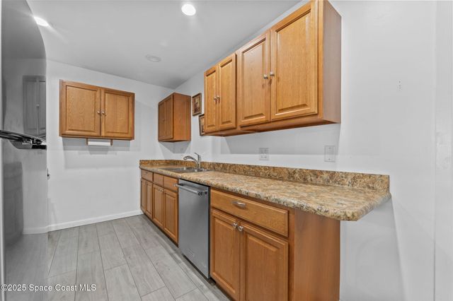 676 Cheyenne Avenue, Melbourne, FL 32935