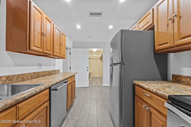 676 Cheyenne Avenue, Melbourne, FL 32935