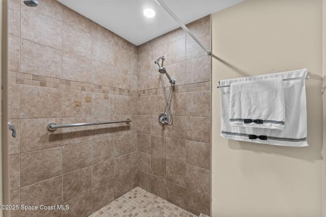 676 Cheyenne Avenue, Melbourne, FL 32935