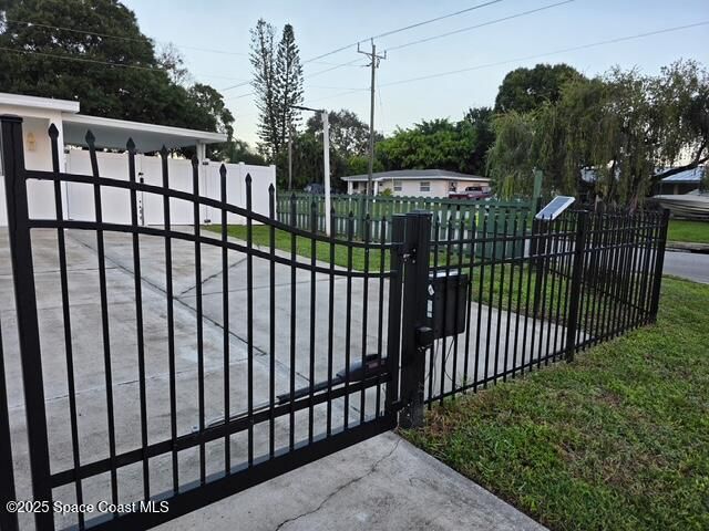 676 Cheyenne Avenue, Melbourne, FL 32935