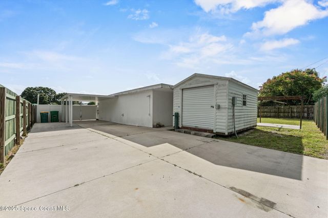 676 Cheyenne Avenue, Melbourne, FL 32935