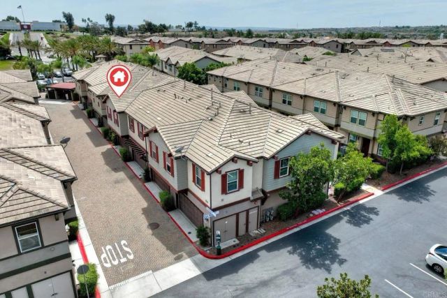 1512 Champion Lane 4, Chula Vista, CA 91915