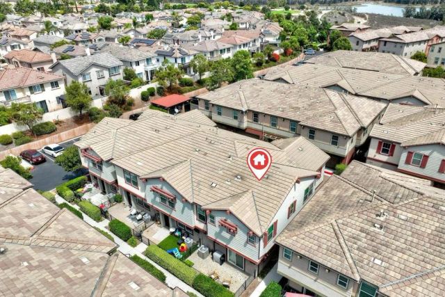 1512 Champion Lane 4, Chula Vista, CA 91915