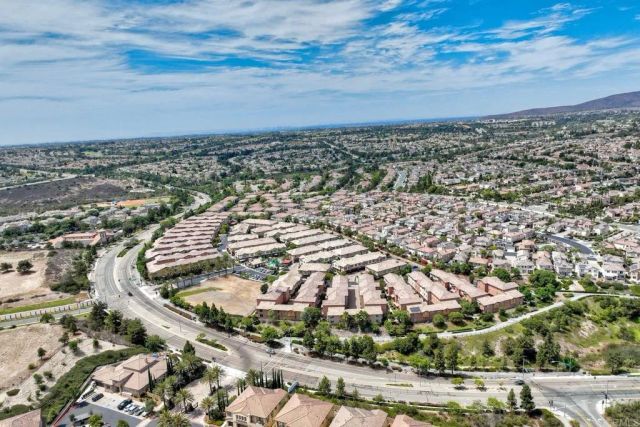 1512 Champion Lane 4, Chula Vista, CA 91915