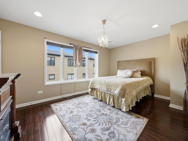 1825 W 115th Street, Chicago, IL 60643
