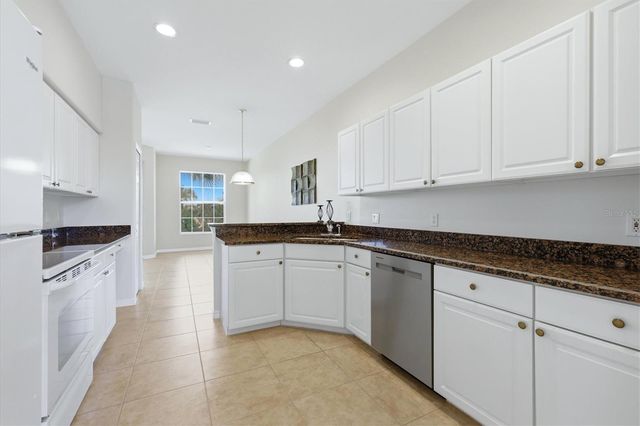 4456 STREAMSIDE COURT 1605, Sarasota, FL 34238