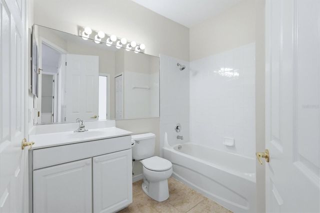 4456 STREAMSIDE COURT 1605, Sarasota, FL 34238