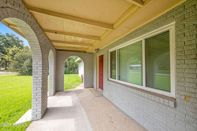 113 John Wayne Drive, Lafayette, LA 70508