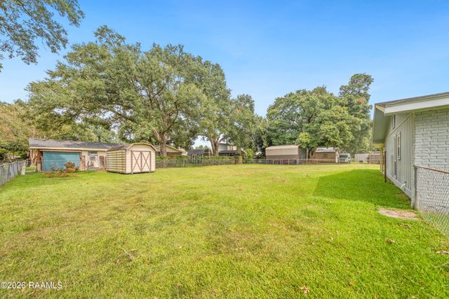 113 John Wayne Drive, Lafayette, LA 70508