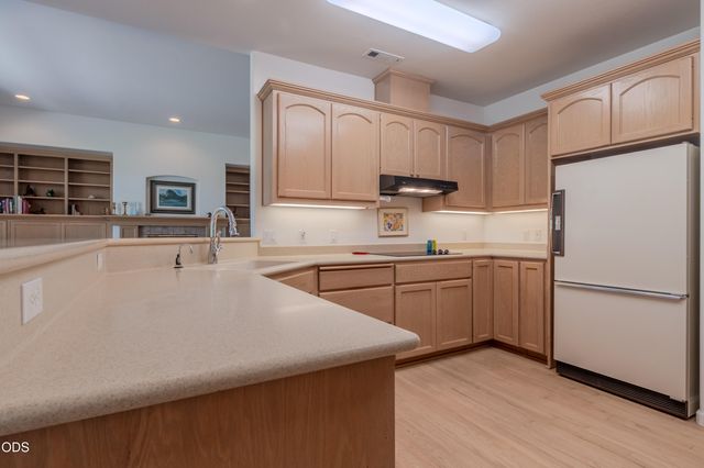 401 Golf View Drive, Medford, OR 97504