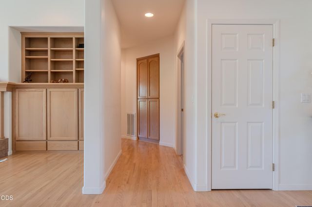 401 Golf View Drive, Medford, OR 97504