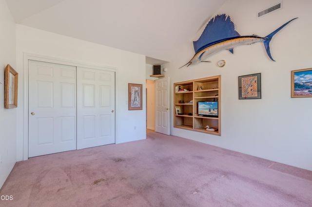 401 Golf View Drive, Medford, OR 97504