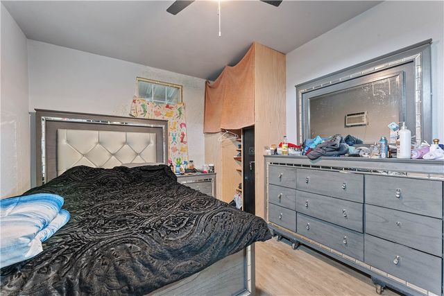 8 Cove Lane, Holiday Island, AR 72631